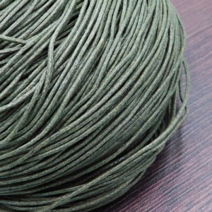Sznurek bawełniany woskowany 1mm oliwkowy (5m)