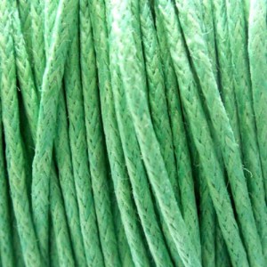 Sznurek bawełniany woskowany 1mm zielony (5m)