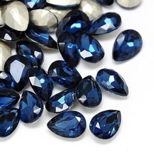 Kaboszon łza fasetowana szklana 18x13x5mm granatowa (1szt.)