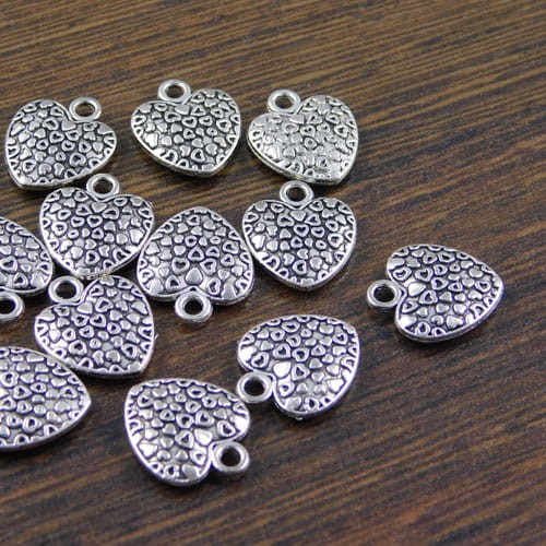 Zawieszka serce z metalu 15x13mm ciemna srebrna (4szt.)