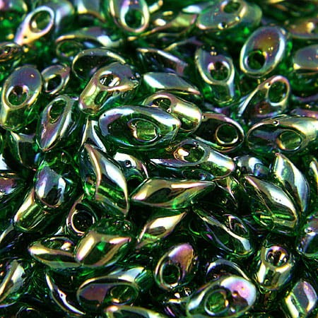 miyuki-long-magatama-7x4mm-lma0179-green-luster-ab-kumihimo