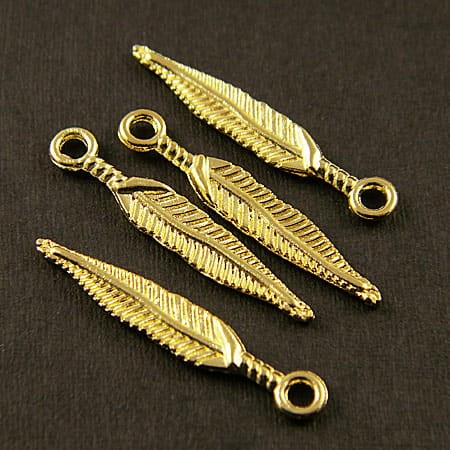 Zawieszka piórko z metalu 29mmx5mm złote (4szt)