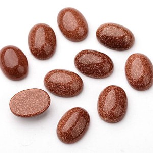 Kaboszon Piasek Pustyni owal 18-19x13x6mm (1szt.)