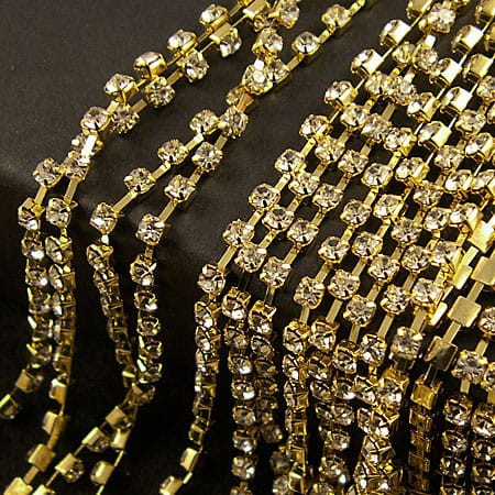 Taśma metalowa złota 2.8mm z cyrkoniami przezroczystymi (20cm)