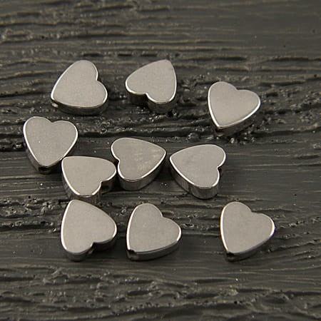 Hematyt serce 6mm ciemne srebrne (10szt.)