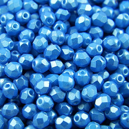 oraliki-szklane-fasetowane-4mm-pearl-shine-azuro-blekitne