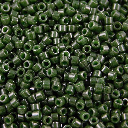 miyuki-delica-11-0-db0663-opaque-forest-green-dyed-koraliki-japonskie