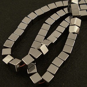 Hematyt kostki 6x6mm grafitowe (65szt.)