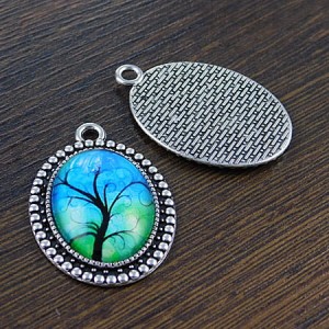 Baza do kaboszonów 25x18mm metalowa antyczne srebro (2szt.)