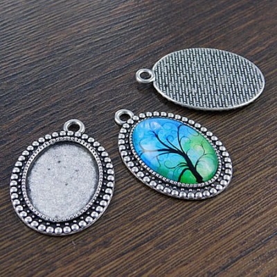 Baza z metalu do kaboszonów 25x18mm ciemna srebrna (2szt)