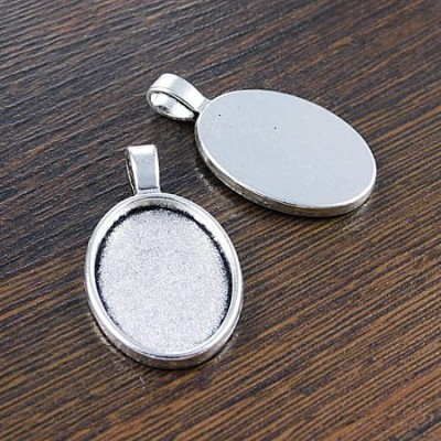Baza z metalu do kaboszonów 25x18mm ciemna srebrna (2szt.)