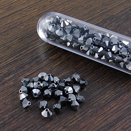 Kryształki Bicone 4mm Jet Hematite Full (6szt.)