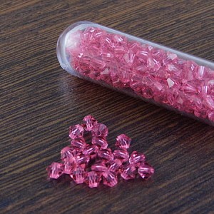 Kryształki Bicone 4mm Rose (6szt.)