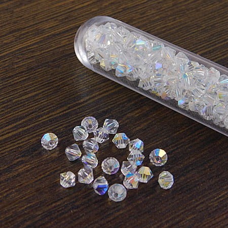 Kryształki Bicone 4mm Crystal AB (6szt.)