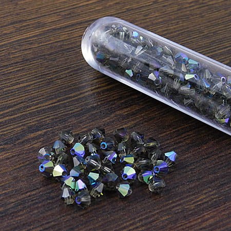 Kryształki Bicone 4mm Black Diamond AB (6szt.)