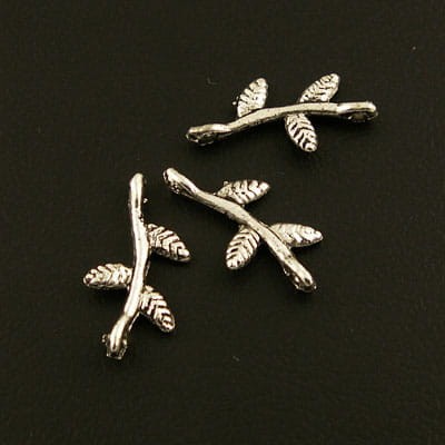 Łącznik metalowy gałązka 17x9mm ciemny srebrny (10szt)