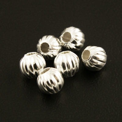 Kuleczka metalowa karbowana 6mm srebrna (20szt.)