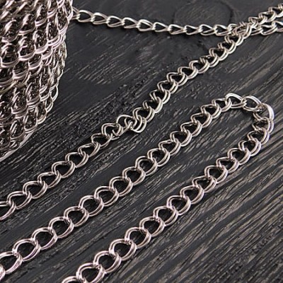 Łańcuszek metalowy podwójny 8x7mm ciemny srebrny (1metr)