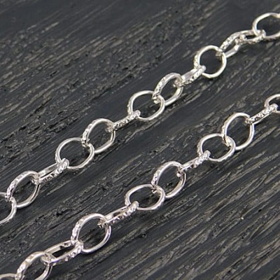 Łańcuszek metalowy owalny 8x6mm srebrny (1metr)