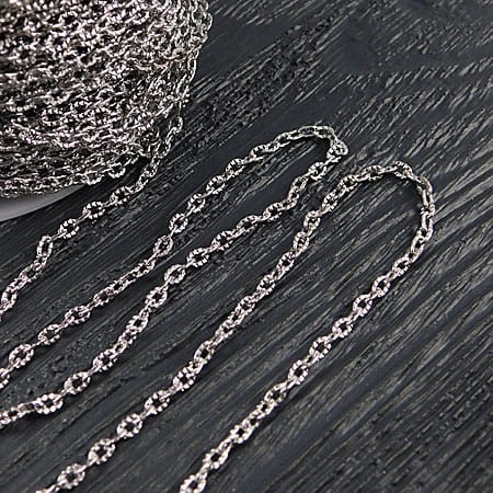 Łańcuszek metalowy owalny 4x3mm ciemny srebrny (1metr)