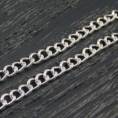 Łańcuszek metalowy 5x4mm srebrny (1metr)