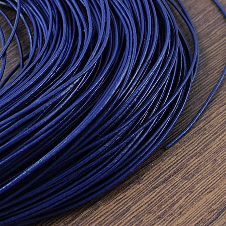 Rzemień okrągły ze skóry naturalnej 1mm granatowy (1metr)