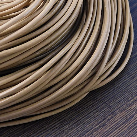 rzemien-okragly-skora-naturalna-2mm-bezowy-naszyjniki-artfan