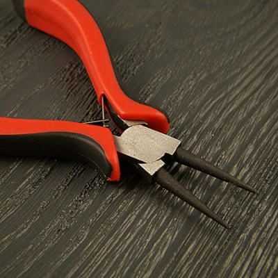 szczypce-jubilerskie-okragle-do-robienia-oczek-lupikow