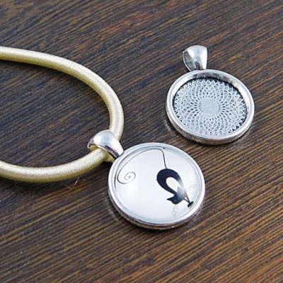 Baza z metalu do kaboszonów 20mm ciemna srebrna (2szt)