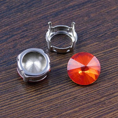 Oprawa z metalu do kaboszonów okrągłych 12mm ciemna srebrna (4szt)