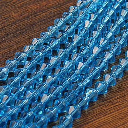 Kryształki ze szkła 6mm niebieskie (45szt)