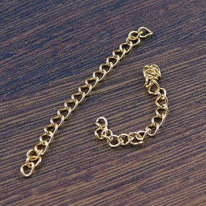 Łańcuszek przedłużka stal chirurgiczna pozłacana 40mm (1szt.)