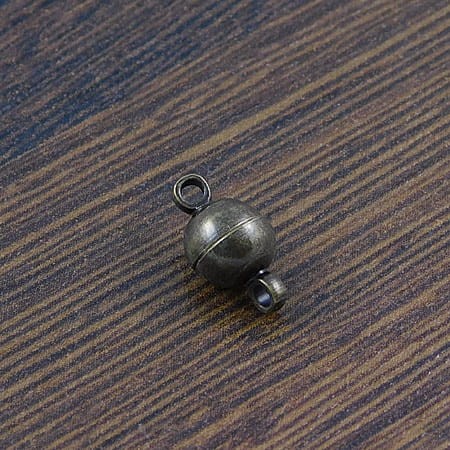 Zapięcie z metalu kulka z magnesem 11x6mm antyczny brąz (1kpl)
