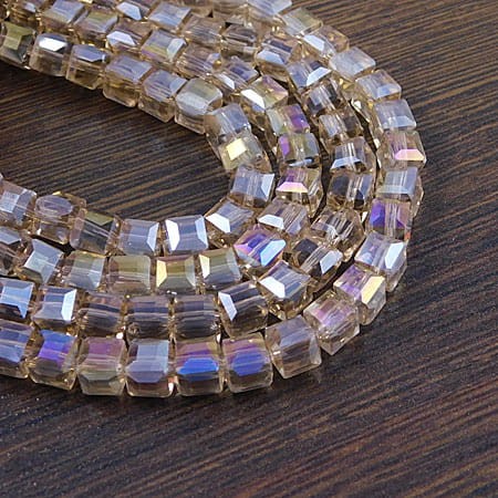 Kostki fasetowane ze szkła 6x6mm szampańskie AB (10szt.)