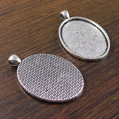 Baza z metalu do kaboszonów 40x30mm ciemna srebrna (1szt.)