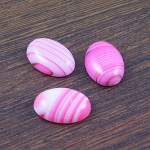 Kaboszon agat różowy owal 18-19x13x5.5mm (1szt.)
