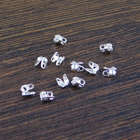 srebrne-lapaczki-boczne-metalowe-4mm
