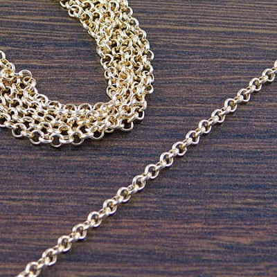 Łańcuszek metalowy okrągły 2.5x0.8mm jasny złoty (1metr)