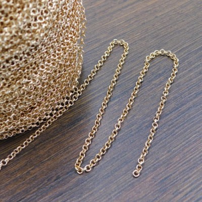 Łańcuszek metalowy okrągły 2.5x0.8mm jasny złoty (1metr)