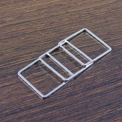 Baza kwadrat z metalu 20x20x1mm ciemna srebrna (4szt)