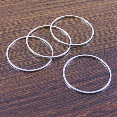 Baza koło z metalu 30x1mm srebrna (4szt)
