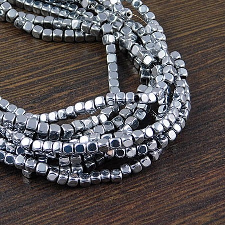 Hematyt kostki zaokrąglone 3x3mm ciemne srebrne (120szt.)