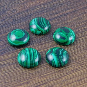 Kaboszon malachit syntetyczny koło 16x6mm (1szt)