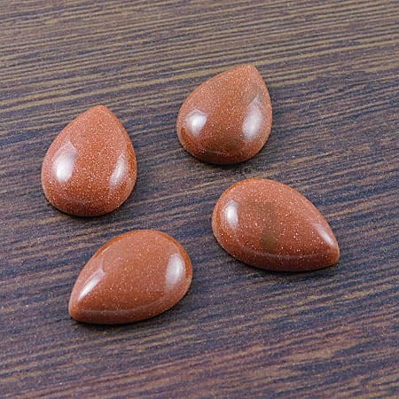 Kaboszon piasek pustyni łza 18-19x13x5mm (1szt)