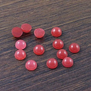Kaboszon jadeit czerwono-bordowy koło 6x3.5mm (1szt.)