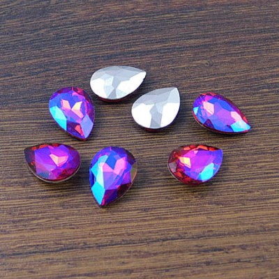 Kaboszon łza fasetowana ze szkła 18x13x5mm fuksja-fiolet (1szt.)