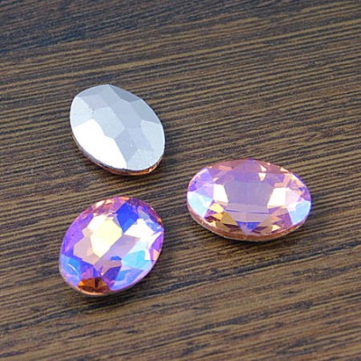 Kaboszon owal fasetowany ze szkła 18x13x5mm brzoskwniowo-fioletowy (1szt)