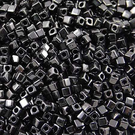 miyuki-square-1-8mm-black-sb0401-koraliki-kostki
