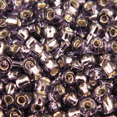 TOHO 8/0 Silver-Lined Tanzanite (1op)
