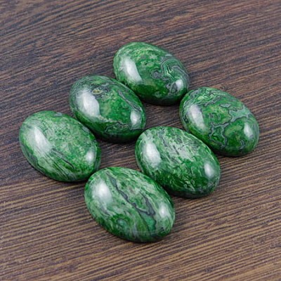 kaboszon-jaspis-falisty-owal-zielony-25x18mm-artfan